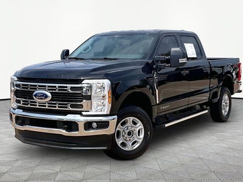 Used 2026 Ford F250 XLT w/ FX4 Off-Road Package AWD/4WD image 1