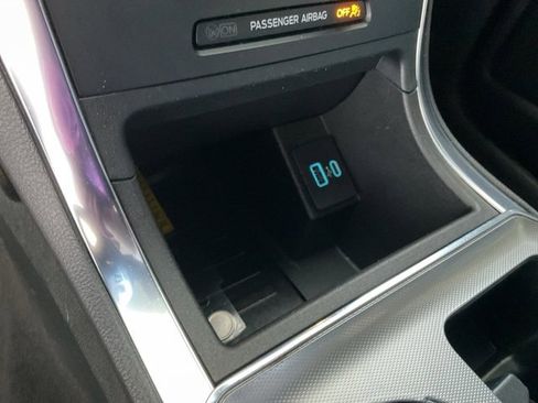 Used 2022 Ford Edge ST w/ Equipment Group 401A image 14