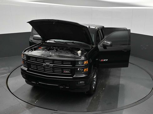 Used 2015 Chevrolet Silverado 1500 LTZ Z71 w/ Custom Sport Edition image 27