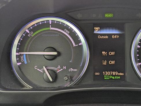 Used 2019 Toyota Highlander Limited image 10