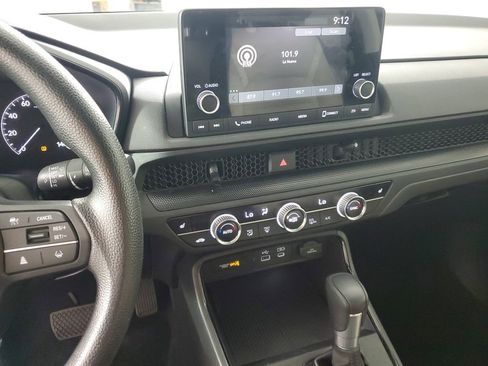 Used 2024 Honda CR-V EX image 17