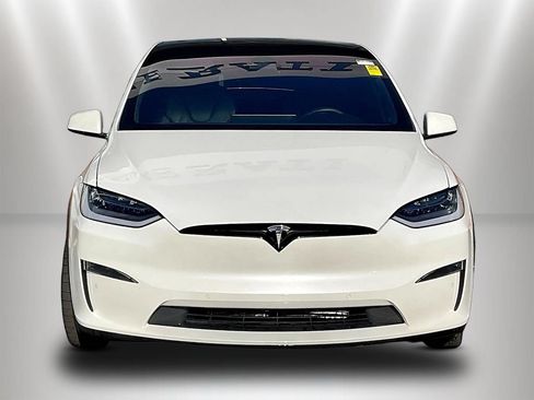 Used 2022 Tesla Model X Plaid AWD/4WD image 2