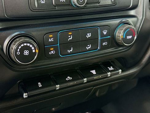 Used 2017 Chevrolet Silverado 3500 W/T AWD/4WD image 14