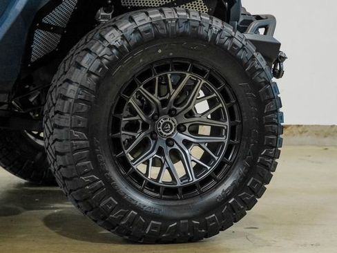 Used 2025 Jeep Wrangler Unlimited Rubicon 392 image 94