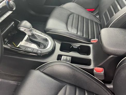 Used 2024 Kia Forte GT-Line w/ GT-Line Premium Package FWD image 15
