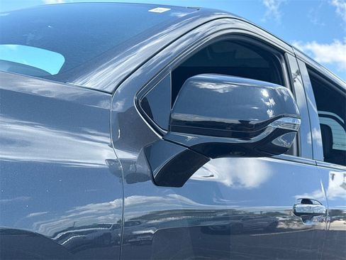 New 2025 GMC Sierra EV Denali image 12