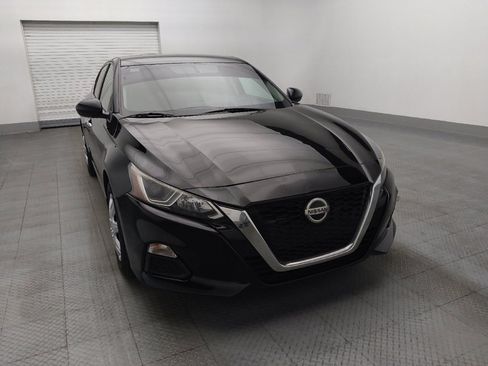 Used 2019 Nissan Altima 2.5 S FWD image 14
