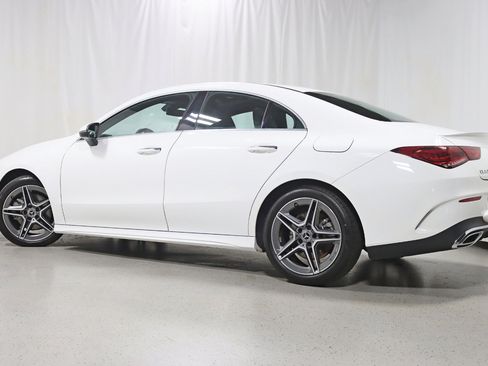 Used 2022 Mercedes-Benz CLA 250 4MATIC image 9