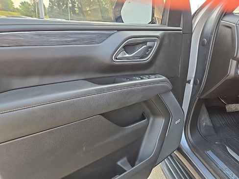 Used 2021 GMC Yukon SLT w/ SLT Premium Package AWD/4WD image 34