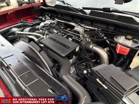 Used 2024 Chevrolet Silverado 2500 LTZ w/ LTZ Premium Package AWD/4WD image 18