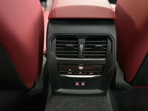 Used 2023 BMW M440i Coupe w/ Premium Package image 47