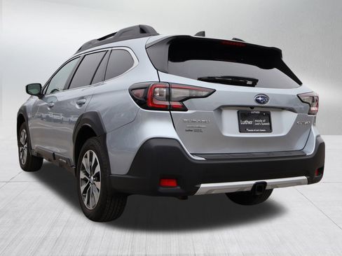 Used 2024 Subaru Outback Limited image 5
