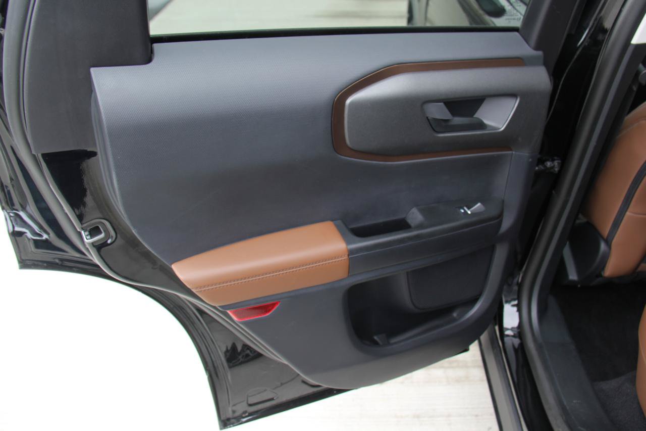 Used 2026 Ford Bronco Sport Outer Banks AWD/4WD image 24