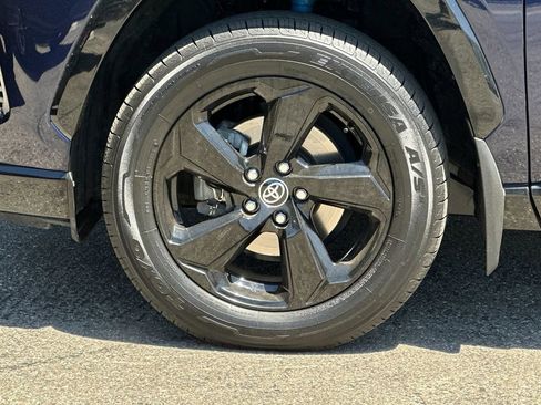 Used 2020 Toyota RAV4 XSE AWD/4WD image 25