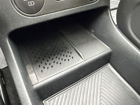 Used 2023 Hyundai Ioniq 5 Limited image 31