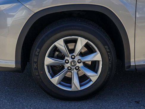 Used 2019 Lexus RX 350 FWD w/ Accessory Package image 11