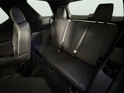 Certified 2023 Chevrolet Traverse Premier image 27