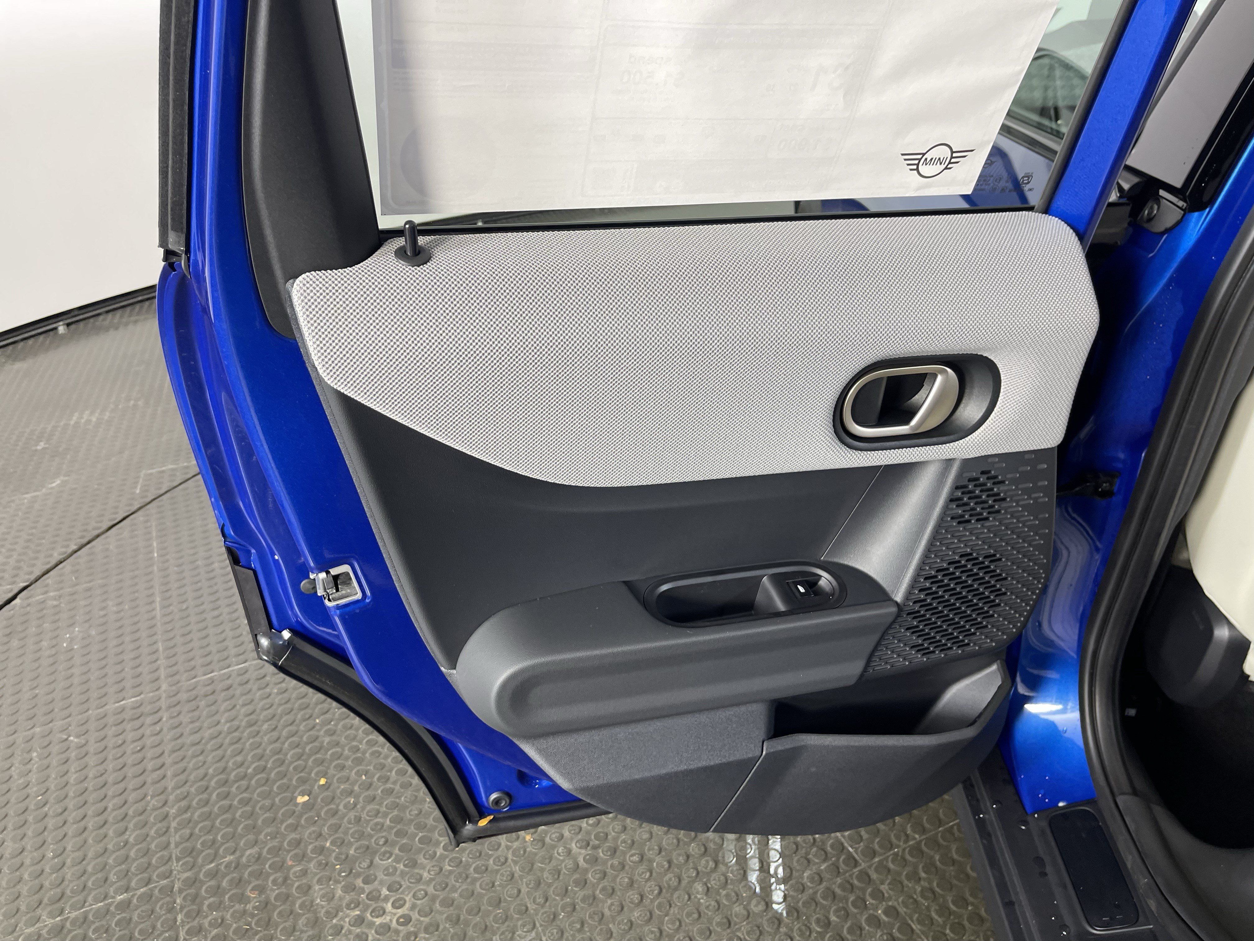 New 2027 MINI Cooper 4-Door Hardtop FWD image 15