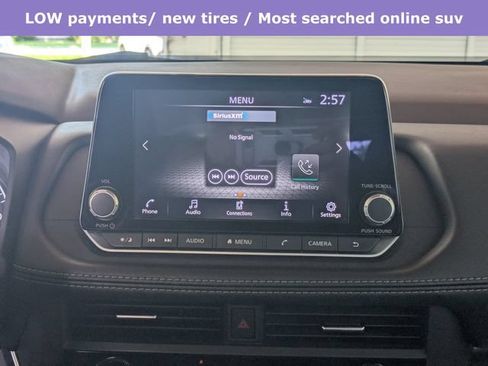 Used 2023 Nissan Rogue SV FWD image 18