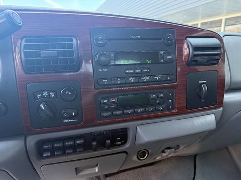 Used 2007 Ford F350 Lariat image 18