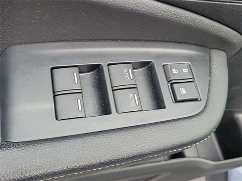 Used 2023 Honda Ridgeline RTL image 17