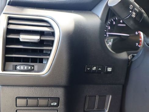 Used 2015 Lexus NX 200t FWD image 17