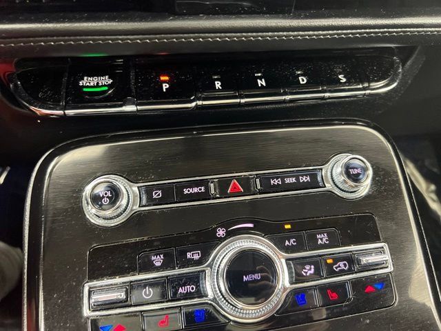 Certified 2022 Lincoln Nautilus Reserve AWD/4WD image 19