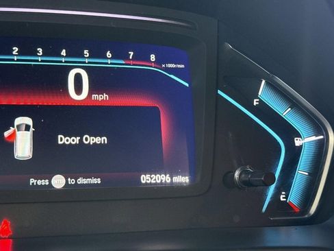 Used 2019 Honda Odyssey Touring image 17