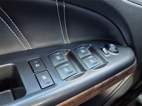 Used 2021 GMC Canyon Denali image 23