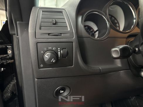 Used 2009 Dodge Challenger SRT8 w/ SRT Option Group II RWD image 33