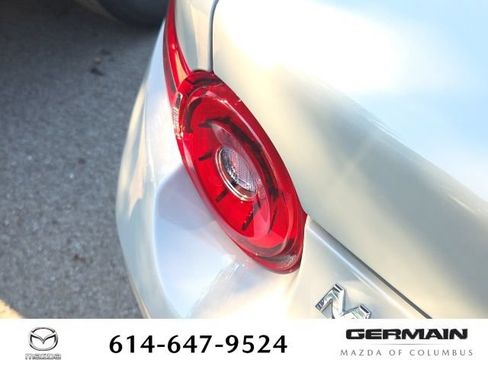 Used 2024 MAZDA MX-5 Miata RF Grand Touring RWD image 12