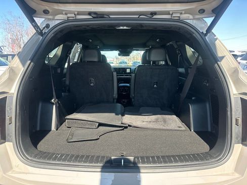 Used 2025 Kia Sorento SX Prestige image 30