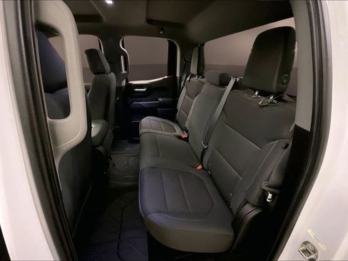 Used 2019 Chevrolet Silverado 1500 Custom Trail Boss w/ Custom Convenience Package AWD/4WD image 28