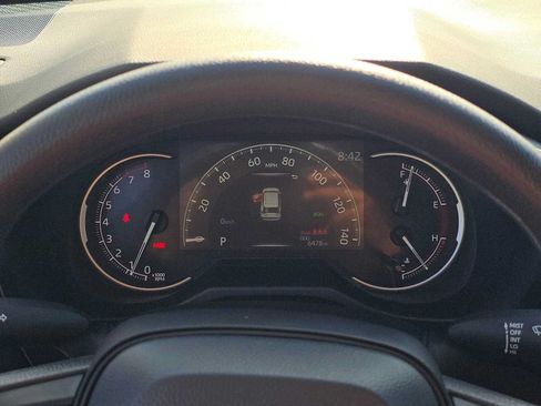 Certified 2024 Toyota RAV4 LE FWD image 22