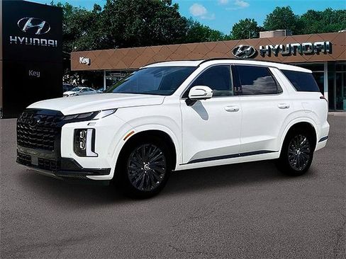 Used 2025 Hyundai Palisade Calligraphy AWD/4WD image 3
