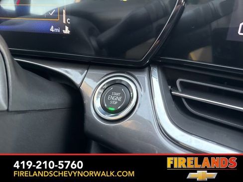 New 2026 Chevrolet Trax ACTIV w/ Sunroof Package image 28