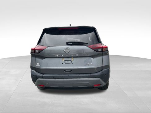 Used 2023 Nissan Rogue SV FWD image 7