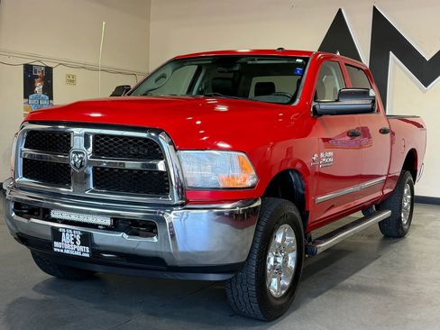 Used 2015 RAM 2500 Tradesman w/ Chrome Appearance Group AWD/4WD image 1