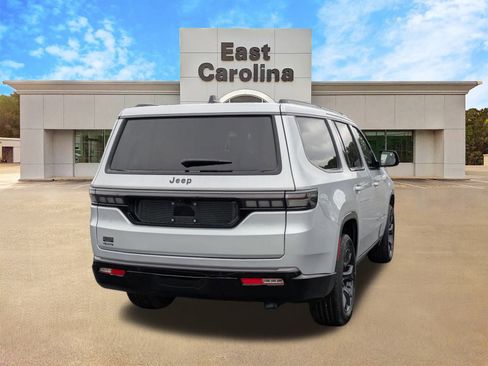 New 2026 Jeep Grand Wagoneer Limited image 3