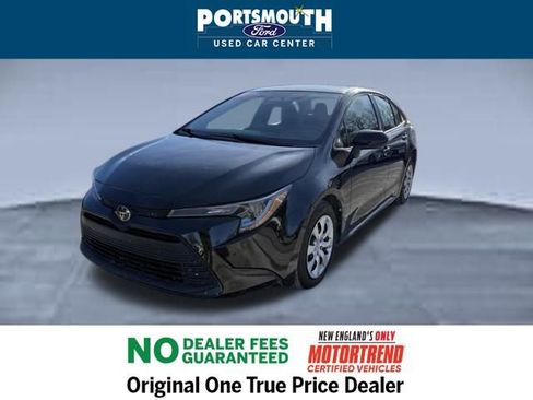 Used 2023 Toyota Corolla LE image 14