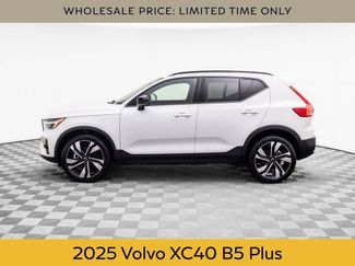 Used 2025 Volvo XC40 B5 Plus video 2