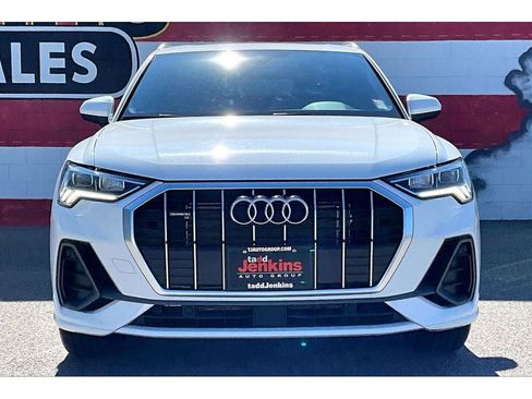 Used 2025 Audi Q3 2.0T Premium AWD/4WD image 3