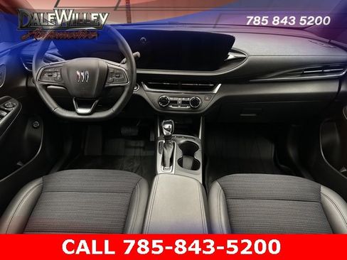 Used 2024 Buick Envista Preferred w/ Convenience I Package image 7