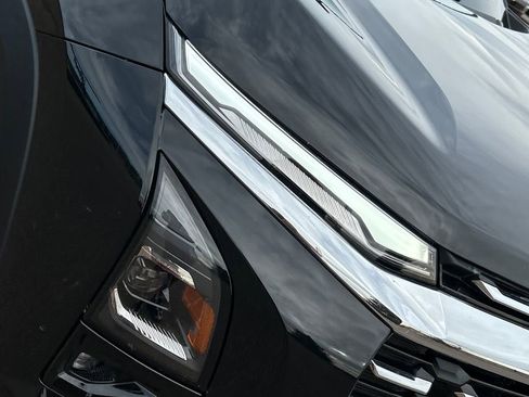 Used 2025 Chevrolet Equinox LT w/ Convenience Package II image 23