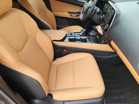 Certified 2026 Lexus NX 350 AWD w/ Accessory Package (Z1) image 14