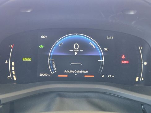 Used 2025 Toyota Camry SE w/ Convenience Package image 15