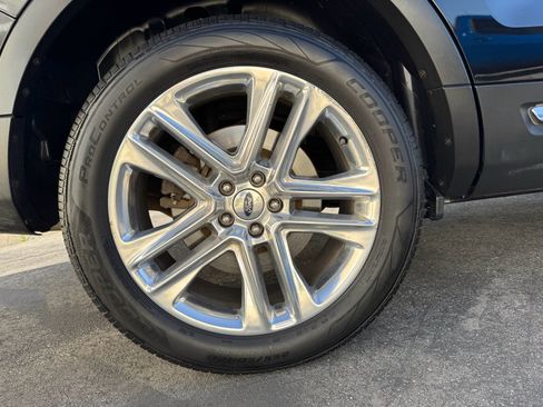 Used 2016 Ford Explorer Limited FWD image 13
