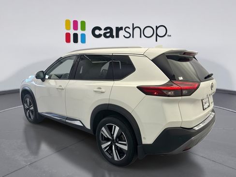 Used 2023 Nissan Rogue SL w/ SL Premium Package AWD/4WD image 3