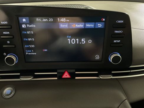 Used 2021 Hyundai Elantra SEL image 20