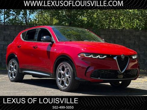 Used 2024 Alfa Romeo Tonale Ti AWD/4WD image 1